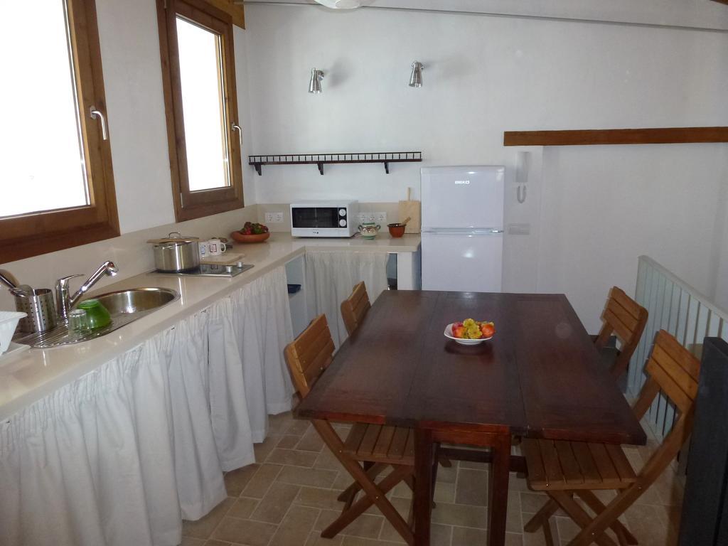 Casa Rural El Aljibe 贝纳马奥马 外观 照片